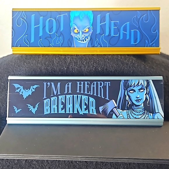 Disney Parks Haunted Mansion Desk Plates of Hot Head & Heart Breaker. - Picture 11 of 12